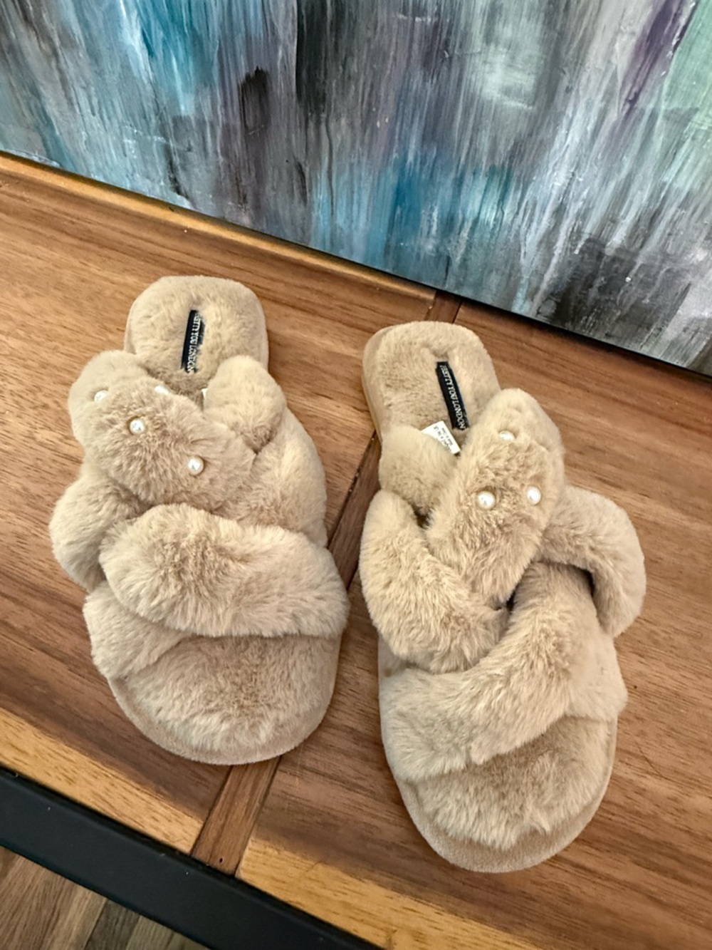 New Plush Pearl-Embellished Cross-Band Slide Slippers - Beige